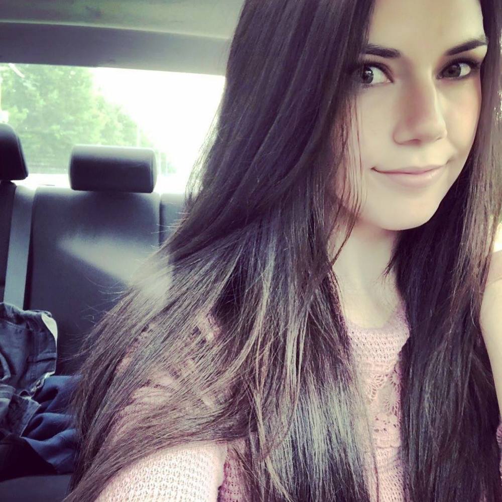 Meet your Posher, Dani